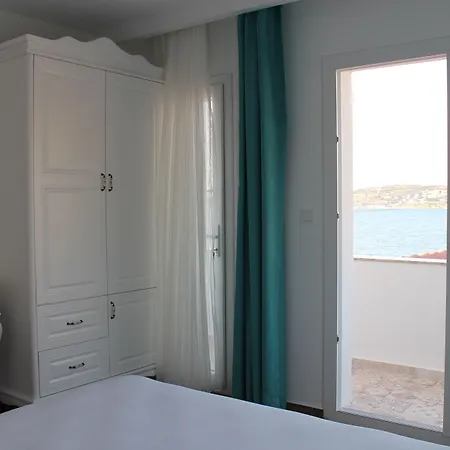 Alesya Hotel