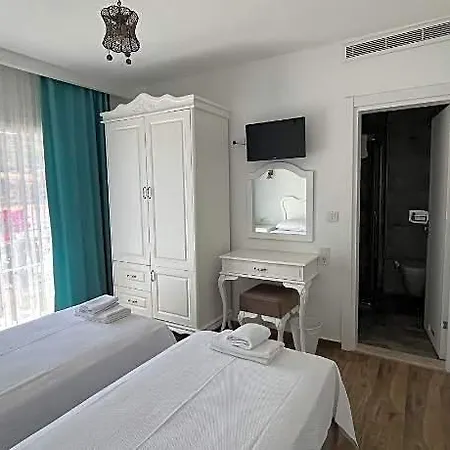 Hotel Alesya Ciftlikkoyu